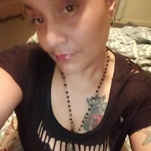 Meet your Posher, Monica